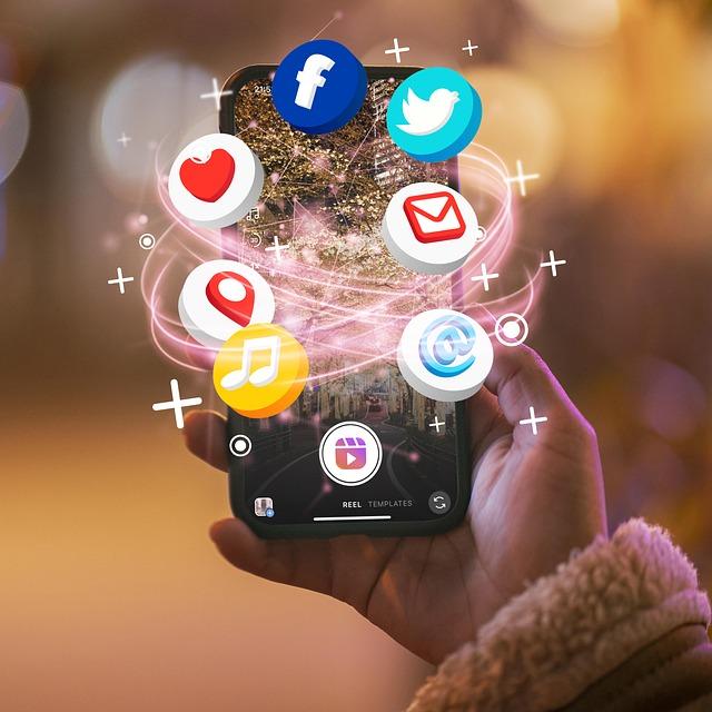 4. Staying‌ Connected in ⁤TikTok Land: Alternative Platforms ⁢for Social Media‍ Enthusiasts